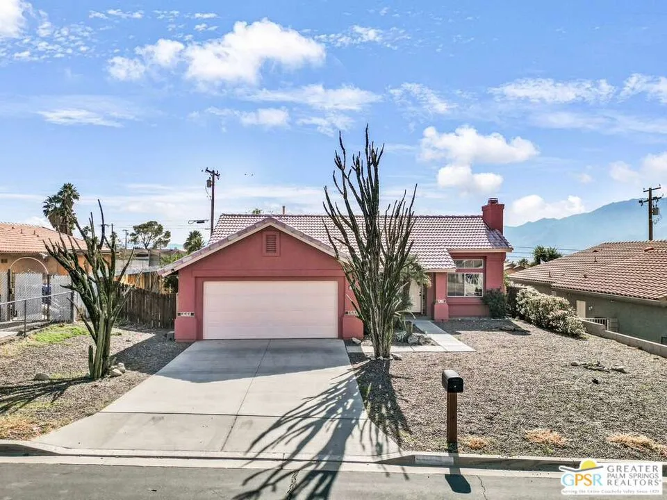 66087 Avenida Cadena, Desert Hot Springs, California 92240 home-pic-3